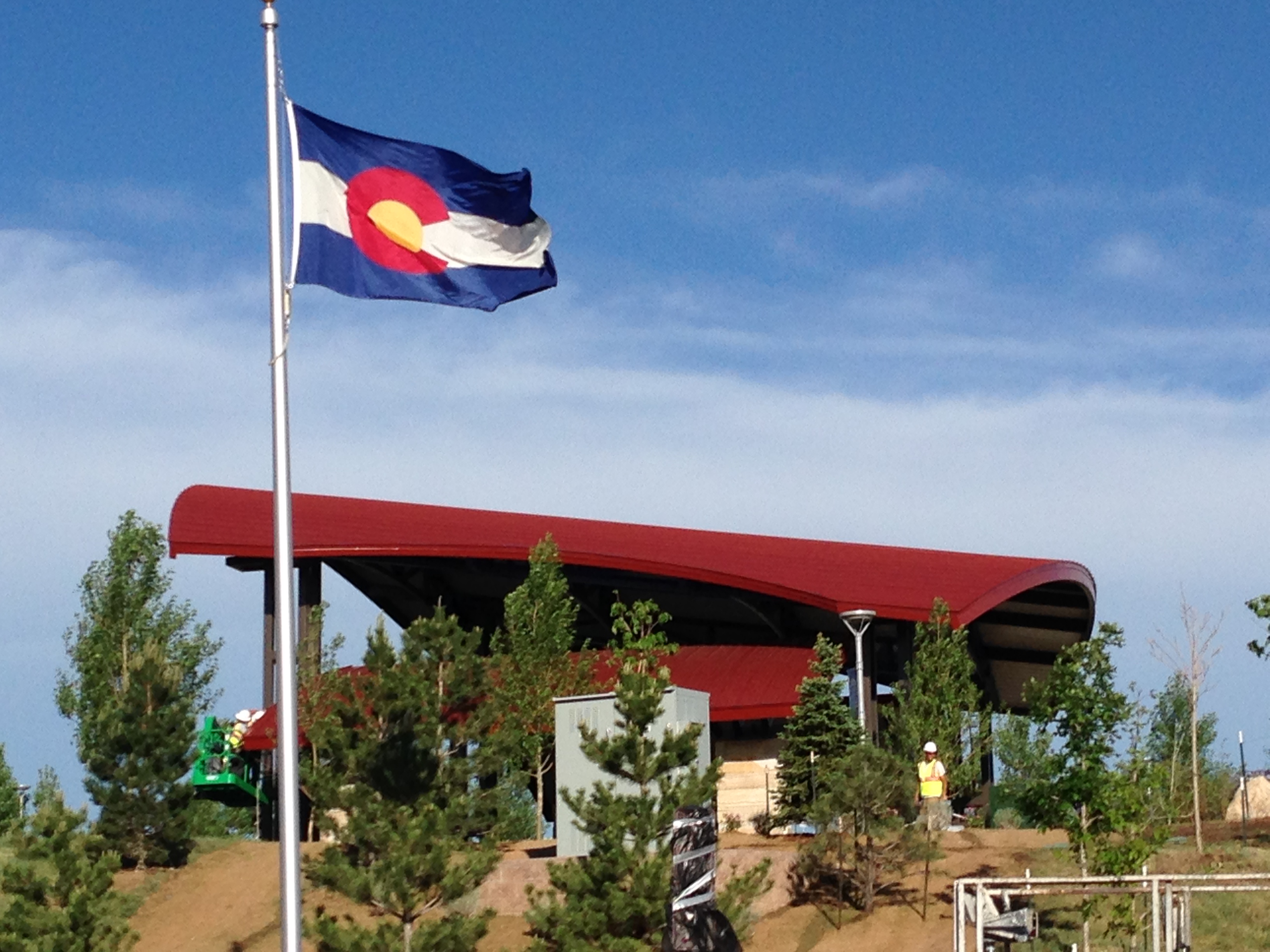 Curved Steel Canopy at Centennial Center Park in Colorado 