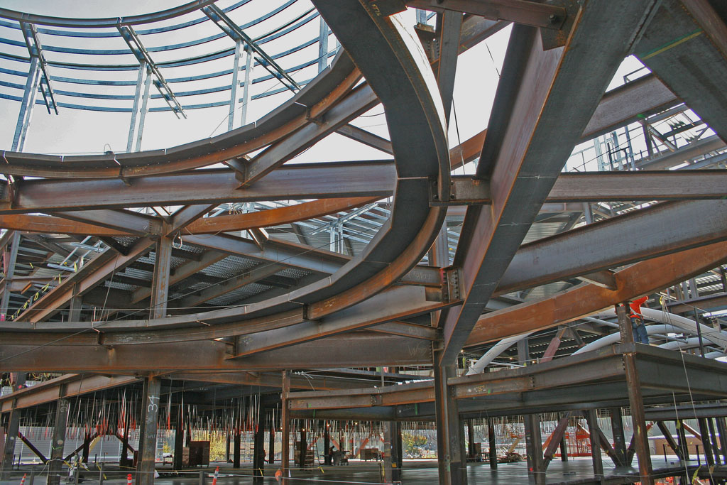 John Muir Health Curved Steel Structure